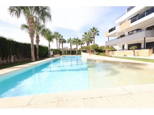 Apartamento en Amanecer III con Piscina y 2 Plazas de Garaje