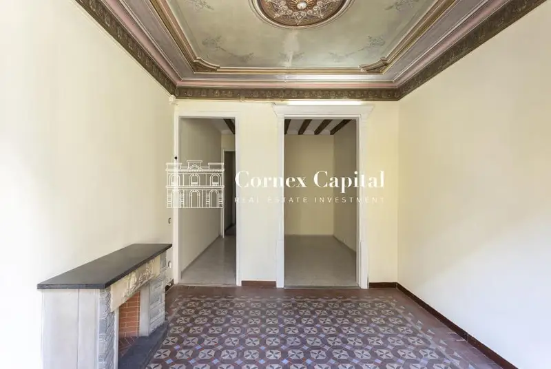 Apartamento a Reformar en Quadrat dOr Barcelona