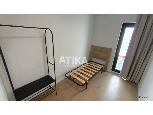 ALQUILER DE HABITACIONES EN UNA VIVIENDA TOTALMENTE REFORMADA. _ HAB 3 Ontinyent