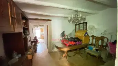 Dos Casas en Venta Borriol Proyecto Ideal para Inversión