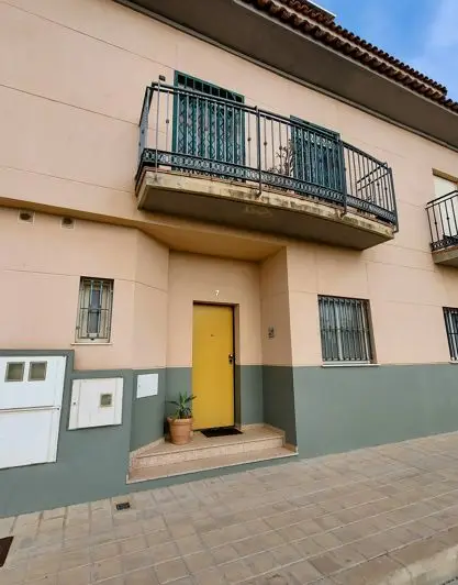 Villa 3 Dormitorios en La Pobla de Vallbona