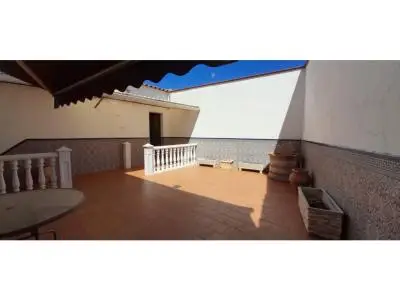 Casa Semicentrica Villarrobledo 2 Familias Patio