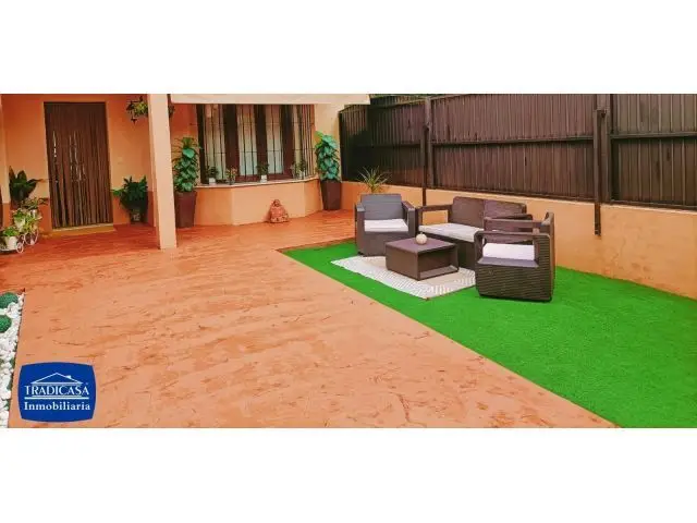 ???? Oportunidad En Ronda Este – Casa Unifamiliar Reformada ???? ¡Próximamente A La Venta!