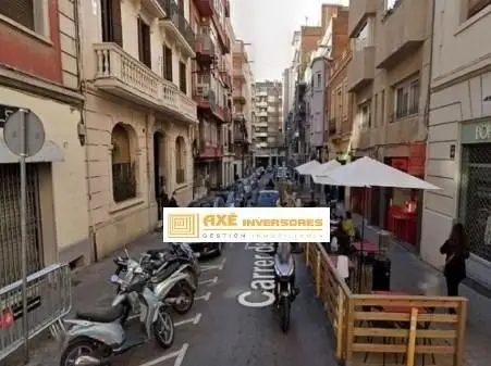 Venta Local Comercial Reformado Turo Park Barcelona