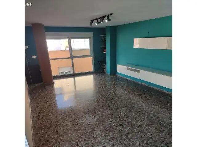Piso en Almazora con Garaje - 2 Dormitorios y 2 Baños