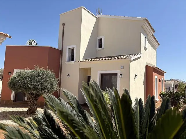 Villa de Lujo 3 Dormitorios Altaona Golf Vistas Montaña