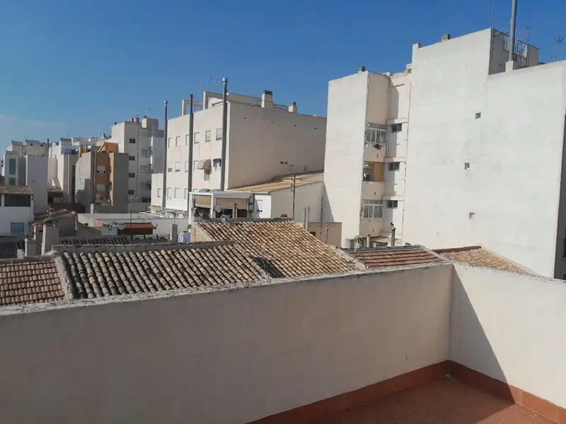 Venta Casa con Terraza en Centro Cieza