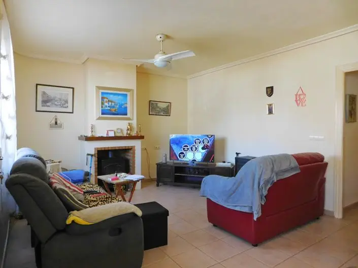 Villa 3 Dormitorios en Venta Laguna Green 1 Entre Naranjos