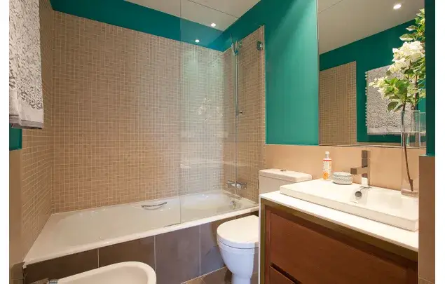 Apartamento con Terraza Privada en Madrid
