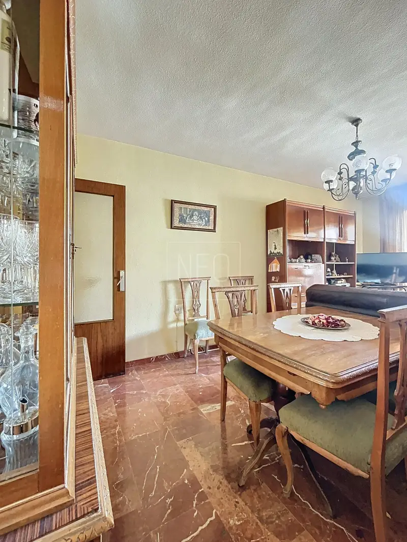 Venta Ático 4 Dorm 2 Baños Graná Centro Terraza Calefacción