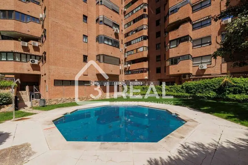 Piso Reformado en Julio Palacios Madrid 153m2