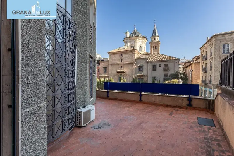 Venta Piso con vistas en Corte Ingles Granada