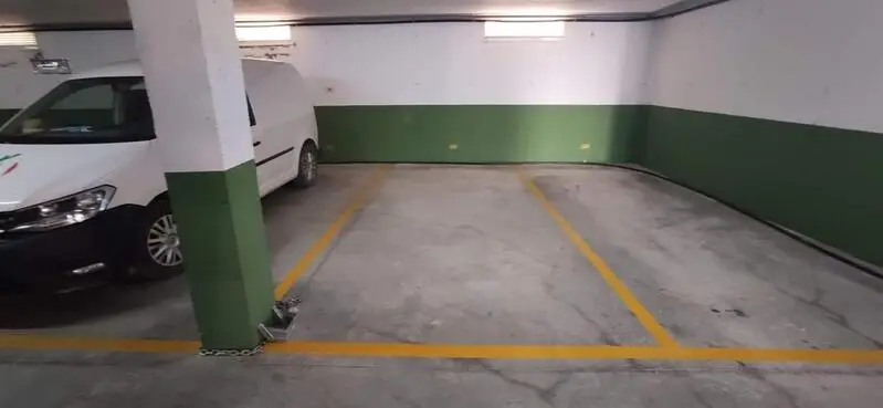 Plaza de Garaje en Costa Serena