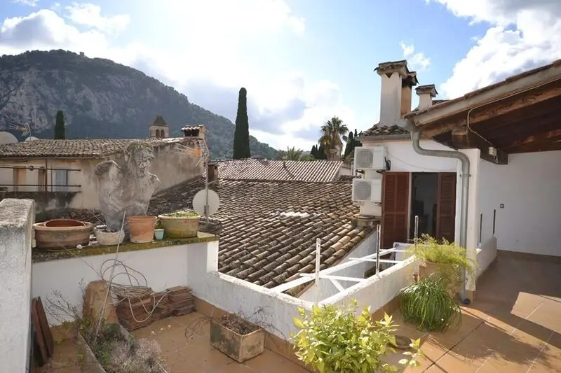 Casa de Pueblo en Pollensa con Terraza y Garaje