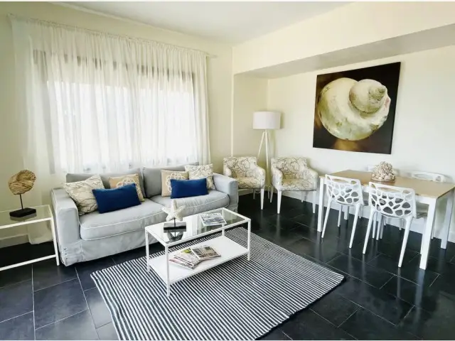 Piso 3 Dormitorios Alquiler Gand
ia Playa Mediterr










eo