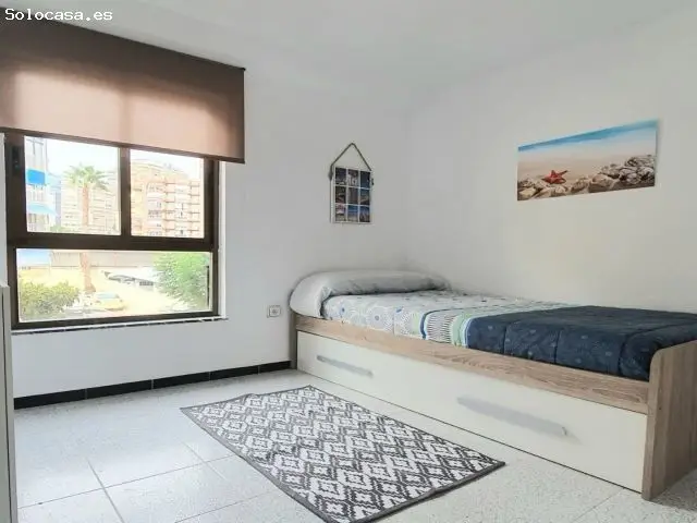 Apartamento en Benidorm con Vistas al Mar - 3 Dormitorios 2 Baños