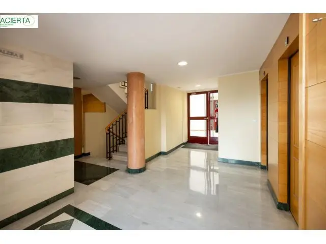 Piso en Venta en Cerro del Sol Granada