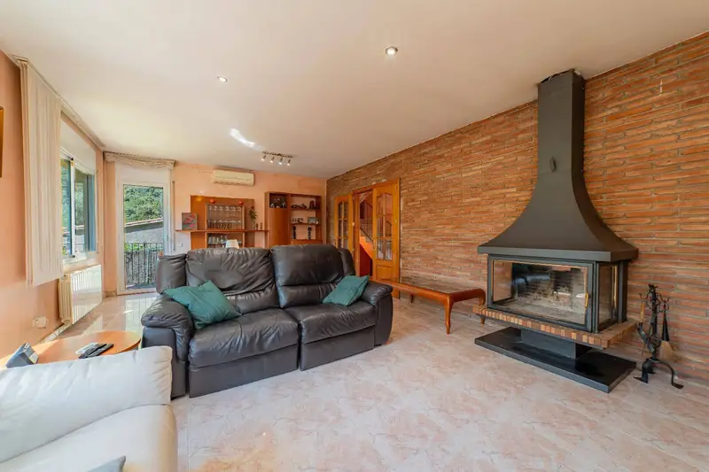 Chalet en Venta Tagamanent Barcelona 210m2 3 habitaciones Jardin Barbacoa