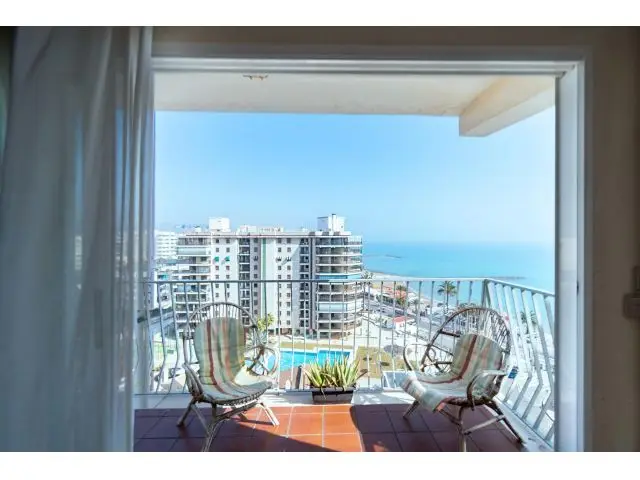 Apartamento en Eurosol con Vistas al Mar