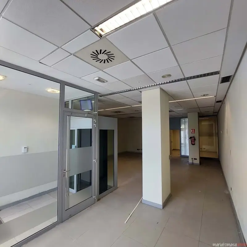Local Comercial en Venta Vitoria 118m2 Excelente Ubicacion
