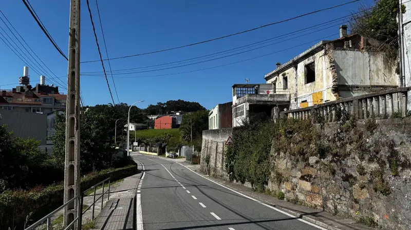 Chalet en venta para reforma integral en A Coruna