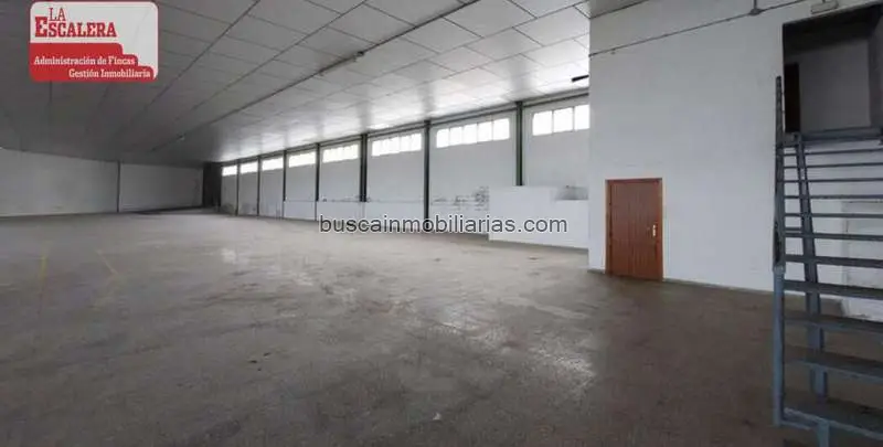 Nave Industrial en Venta Banyeres de Mariola 2095m2