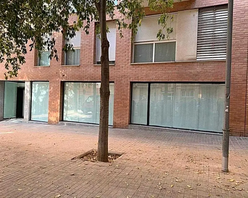 Local Comercial 181m2 Sabadell