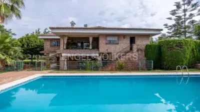 Casa en venta en Entrenúcleos