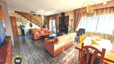 Chalet en Can Serra con Piscina y Barbacoa