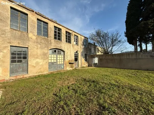 Inversion Exclusiva Costa Brava: Fabrica Historica con Encanto