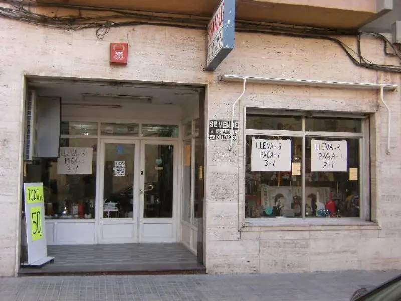 Venta Local Comercial Centro Novelda 150m2 Dos Puertas