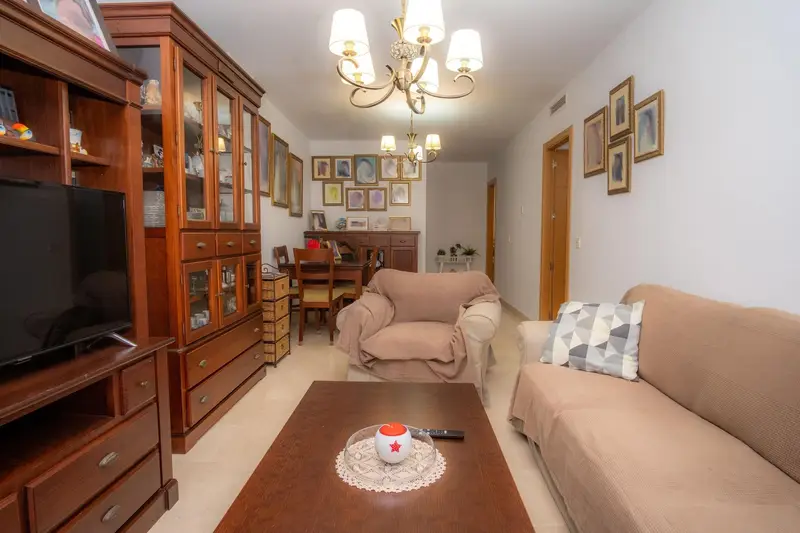Venta Piso con Garaje en Cádiz - Reciente Construcción