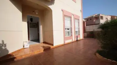Chalet Adosado en Huércal de Almería