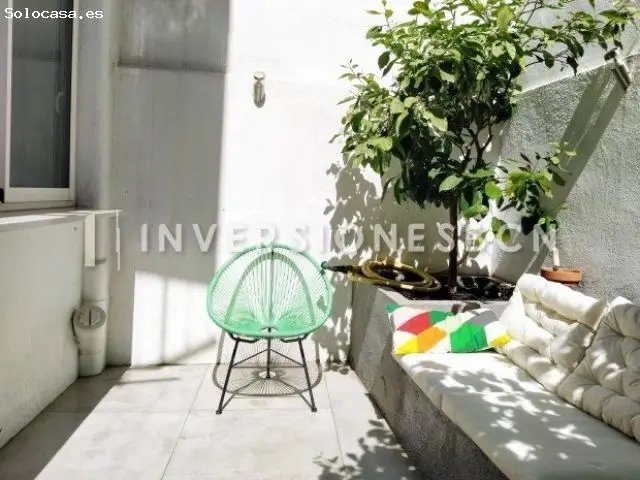 Piso Amueblado Sagrada Familia Patio Privado