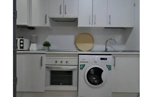Apartamento 6 Dormitorios Madrid Estudiantes Jovenes Profesionales