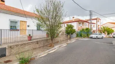 Casa en venta en Pantano de los Bermejales Granada
