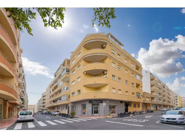 Apartamento Torrevieja 2 Dormitorios Céntrico Playa Cerca