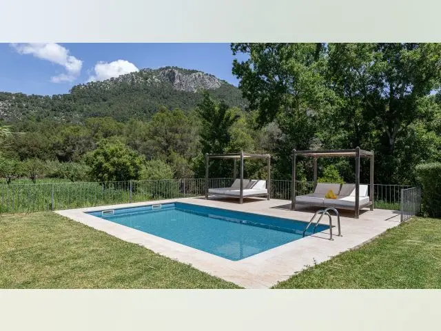 Piso 2 Dormitorios Mallorca: Escapada Rural con Piscina y Barbacoa
