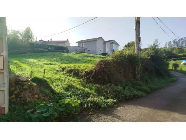 Parcela Urbana 921m2 Lloreda Santa Maria de Cayon
