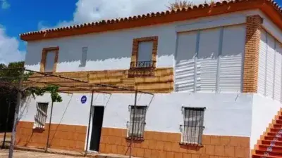 Casa rústica en venta en Sanlúcar La Mayor