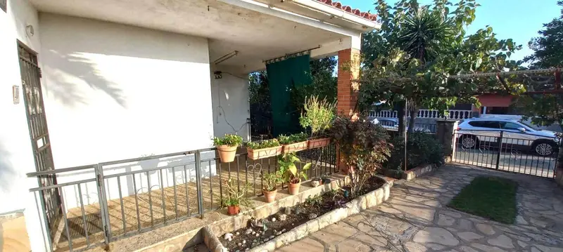 Chalet en Venta en El Vendrell con Jardin y Piscina