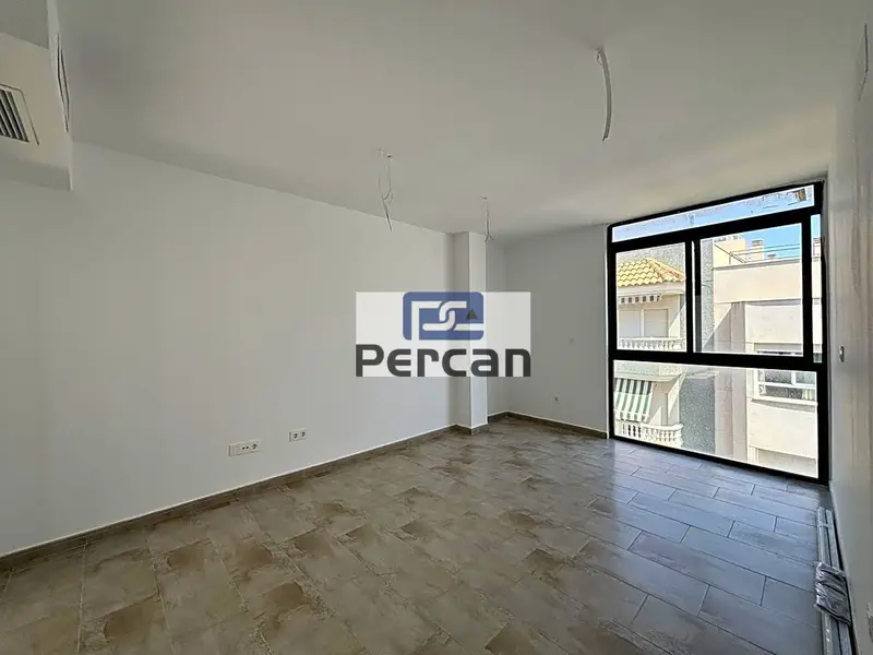 Venta de Ático Dúplex con Vistas al Mar en El Campello