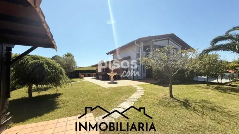 Chalet en Venta Limpias Seña Jardin Privado Piscina Tenis Vistas Mar