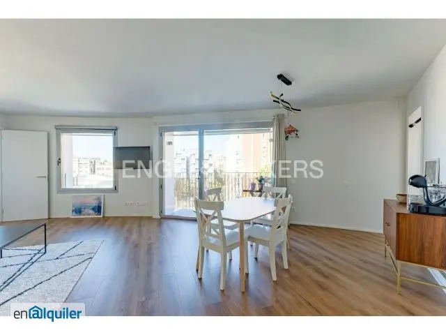 Alquiler Piso Ascensor Gracia 3 habitaciones 2 baños Terraza