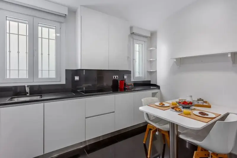 Apartamento en Alquiler Madrid 2 Dormitorios 1 Ba	no