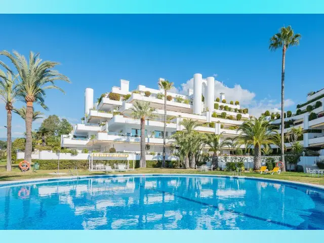 Apartamento 3 Dormitorios Milla de Oro Marbella