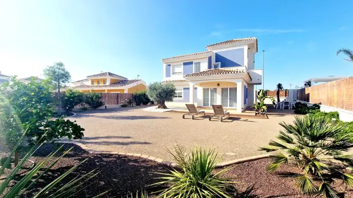 Villa de Lujo de 3 Dormitorios en Lorca
