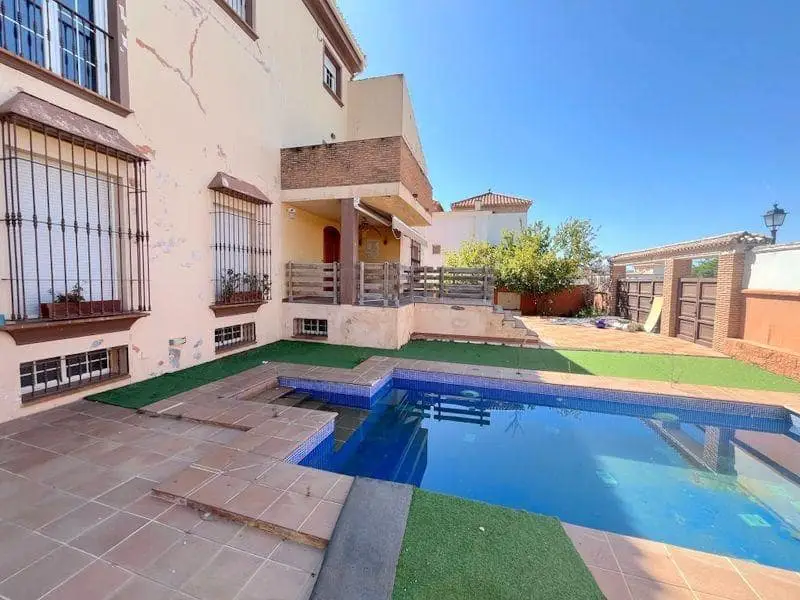 Chalet en venta en Atarfe, Granada
