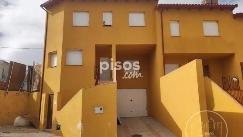 Chalet en Venta en Mingorria Avila