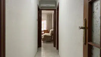 Piso en venta 4 habitaciones 2 baños 200m2 cerca de servicios